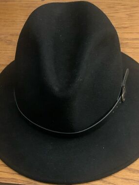 Black Men’s Wide-Brim Wool Fedora Hat with Leather Band